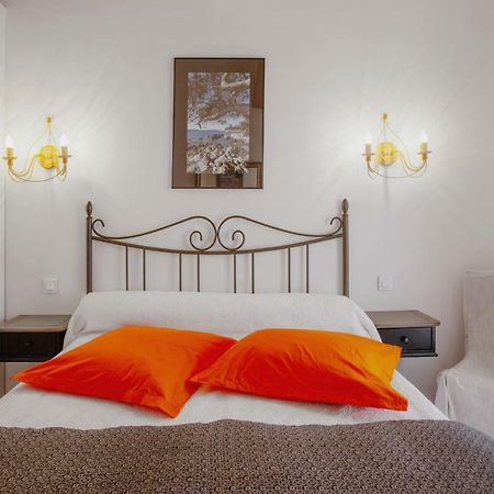 Coustelline Apartment Le Lavandou Luaran gambar
