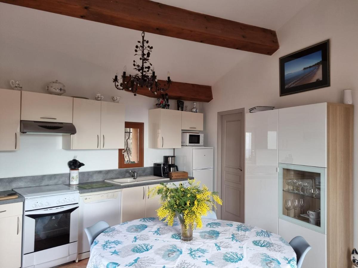 Coustelline Apartment Le Lavandou Luaran gambar