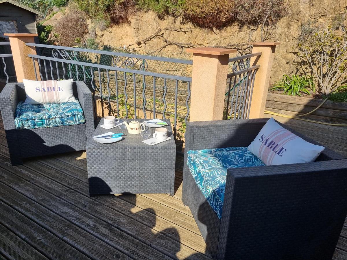 Coustelline Apartment Le Lavandou Luaran gambar